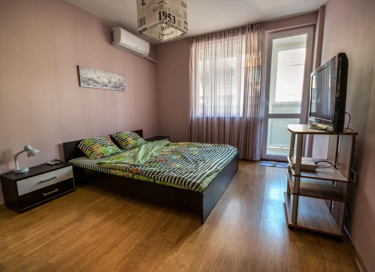 Great Apartment Near The Sea,Central Place! Burgas Exterior foto